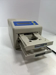 Kanguru DVD-RW Portable 1:1 DVD/CD Duplicator - no computer! - Picture 1 of 4