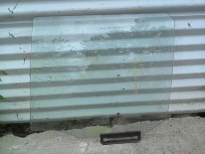 Vidrio de puerta trasera para conductor para 91-93 Mercury Tracer Foto 1 de 3