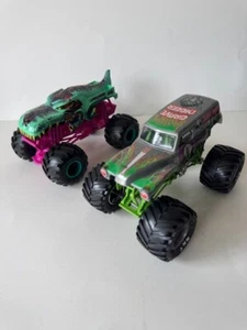 Monster Jam Trucks Grave Digger & Mega Rex für Jungen Größe 1:24 - Bild 1 von 13