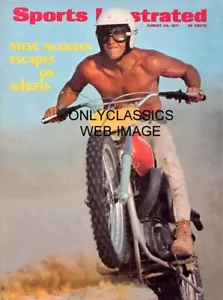 STEVE MCQUEEN NO SHIRT HUSQVARNA MOTO 8X10 FOTO SPORT COPERTINA ILLUSTRATA - Foto 1 di 1