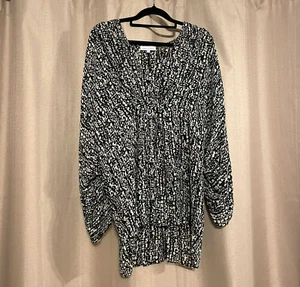 Wayne Cooper Blouse Black White Print Womens Size 14 Sheer Top Viscose Stretchy - Picture 1 of 9