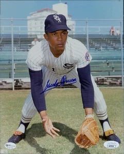 Sandy Alomar Sr. Chicago White Sox Signed 8x10 Glossy Photo JSA Authenticated - Picture 1 of 2