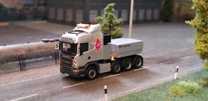 Herpa Scania R Schwerlastzugmaschine Eigenbau - Bild 1 von 4