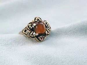 Vtg Brown Tiger Eye Cabuchon Goldtone Filagree Flower Ring Size 6.5 Victorian - Picture 1 of 9