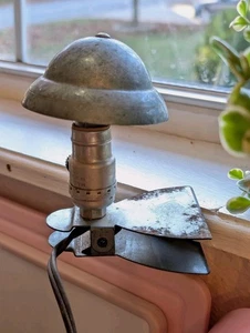 Vintage Original MCM 50er Jahre Leviton Lt blau Klemmhelm/UFO Schreibtischlampe  - Bild 1 von 6