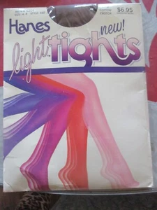 PANTIMEDIAS HANES Vintage de Gamuza Marrón Nailon - Talla A-B - 95 libras a 140 libras - Años 80 - Imagen 1 de 2