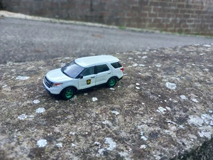 1:64 Greenlight 2013 Ford Interceptor Navy Pier Police Chicago green wheels - Foto 1 di 2