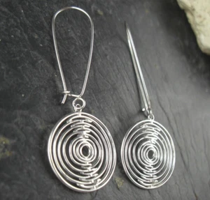 Pendientes espiral rodiado plata de ley 925 - Imagen 1 de 2