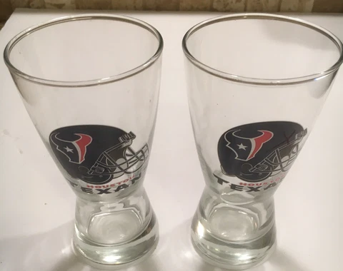 Two (2) Houston Texans Clear Drinking Glasses Cover