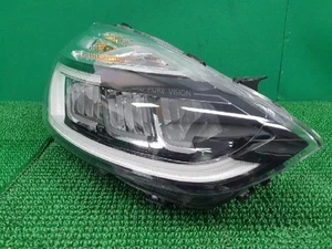 2018 Renault Rio Clio Right Xenon Headlight - Picture 1 of 8
