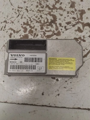 Chassis ECM  ab Under Center Console Fits 05-10 VOLVO XC90 1392599 - Image 1 of 4