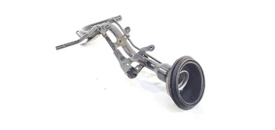 Cuello de llenado de combustible usado se adapta a: Nissan Nv 2500 2020 grado A Foto 1 de 4