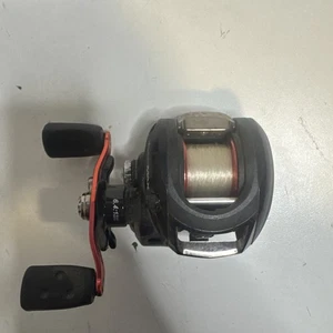 Abu Garcia Black Max BMAX2 Baitcast Reel - Picture 1 of 7