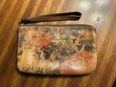 Patricia Nash 腕带皮革秋季花卉印花 8.5 x 5 拉链闭合 — 第 1/4 张图片