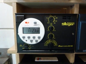 Landis & Gyr Siegermatic 22 BE mit Digitaluhr im Austausch - Bild 1 von 3