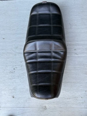 Honda CB1000C CB1000 1983 asiento personalizado Foto 1 de 2