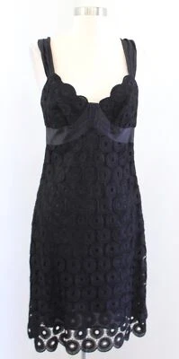 Vestido Yoana Baraschi Anthropologie Negro Medallón Encaje Talla 6 Cuello en V Cóctel Foto 1 de 4