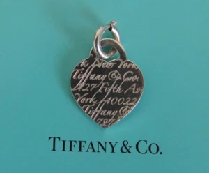 TIFFANY & CO STERLING 724 FIVE AVE NEW YORK NY 10022 HERZANHÄNGER CHARM ANHÄNGER - Bild 1 von 2