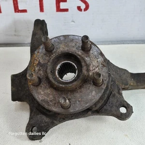 Passenger Right Front Spindle/Knuckle Dodge Shadow Plymouth Sundance 4449452 - Picture 1 of 6