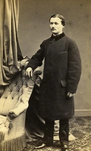 Man Standing Fashion Paris Early Studio Photo Vaillat Bureau Old CDV 1860 - Picture 1 of 2