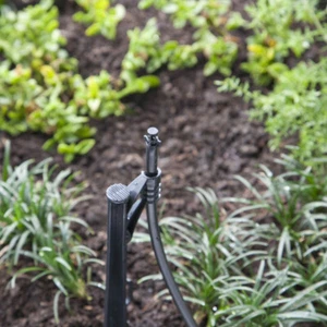 Cabezal rociador de riego por goteo de medio círculo Raindrip P1050UB plástico 28,2 GPH - Imagen 1 de 3