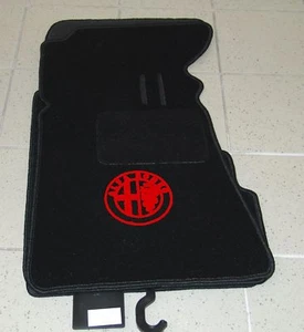 Fussmatten für Alfa Romeo Bertone Autoteppiche schw/rot - Bild 1 von 1