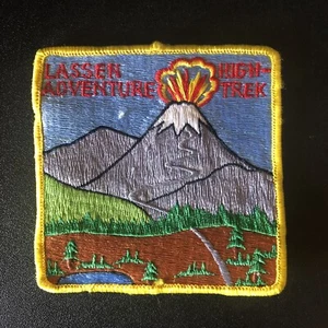 Retro Mt. Parche de aventura al aire libre Lassen High-Trek volcán coleccionable - Imagen 1 de 2