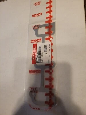 Прокладка выпускного коллектора OEM NOS YANMAR CUB CADET SC2450 SC2400 CY-119717-13110 - Изображение 1 из 3