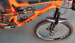  INTENSE MOUNTAIN TRAIL SERIES BIKE Carbon fiber MDLGBdy 10SPDCust.DOWNHLBICYCLE - Picture 1 of 22