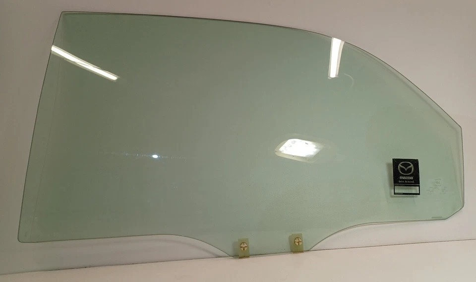 Se adapta a Mazda 626 1998-2002 4 puertas sedán lado del conductor puerta trasera izquierda ventana vidrio Foto 1 de 1