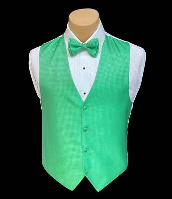 Men's Larr Brio Kelly Green Tuxedo Vest & Tie Bow or Long Adjustable Fullback - Image 1 of 3