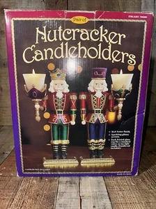 Par de portavelas cascanueces de 12", Costco, con caja, #796200 - Imagen 1 de 12