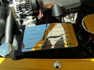 Fuse Box Cover fit 2003-2006 Chevy SSR - Picture 1 of 2