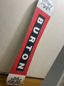 Snowboard Burton Free Thinker Keith Haring misura 154 cm - Foto 1 di 11