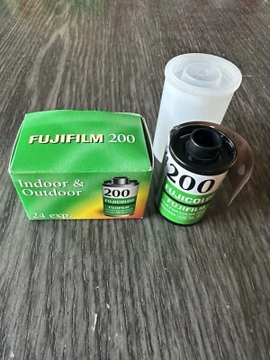 Fujifilm  Color Print Film 35mm ISO 200 24 Exposures. Indoor And Outdoor. - Image 1 of 4