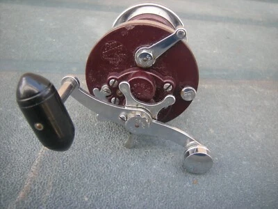 Vintage Penn Squidder No. 140P Fishing Reel - Image 1 of 4