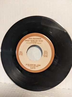45 ~Olivia Newton-John: "Totally Hot / Dancin' 'Round And 'Round" 1978 MCA (EX) - Image 1 of 4
