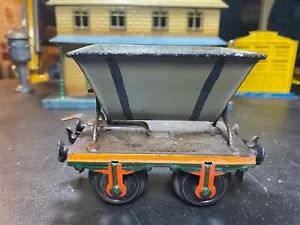 VINTAGE 1904-1917 MARKLIN 1 GAUGE TIPPING TRUCK CAT. NO. 1811 C-6 CONDITION #1 - Picture 1 of 7