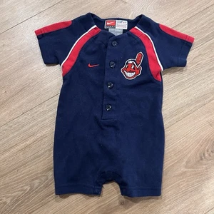 Cleveland Indians Baby 3-6 Months Nike Team Chief Patch Wahoo MLB Baseball - Picture 1 of 6