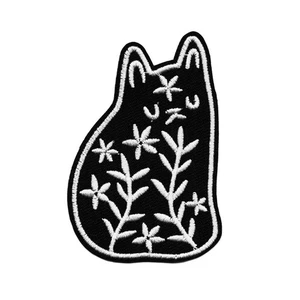 Bestickter Aufnäher zum Aufbügeln mit Blumenmuster Katze Silhouette - schwarz-weißes Design - Bild 1 von 2