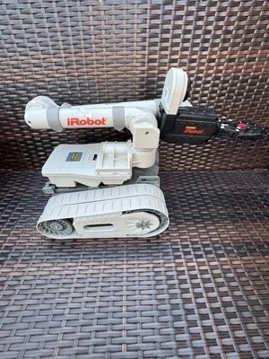 Nueva unidad de robótica brillante 12,8 voltios 1:3 iRobot 710 Kobra Endeavor SOLO - ¡SIN PROBAR! Foto 1 de 4