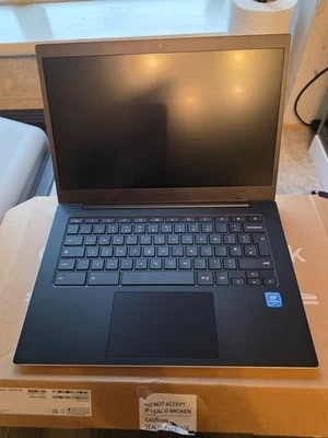 samsung galaxy chromebook go - Image 1 of 4