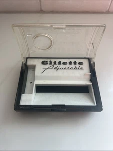 Gillette Fatboy 195 Vintage Safety Razor Case - Case only One Small Piece Broken - Picture 1 of 6