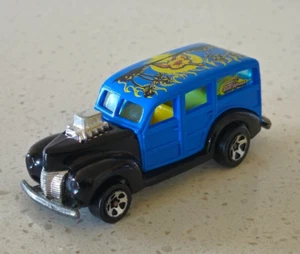 Woodie Hot Wheels 2003 Wild Wave #57 años 40 azul con guardabarros negros 5 SP 1:64 suelto - Imagen 1 de 7