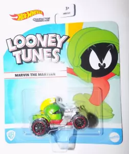 LOONEY TUNES 1/64 MARVIN THE MARTIAN HOT WHEELS CHARACTER CARS - Picture 1 of 1