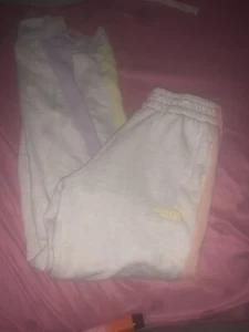 GIRLS SIZE 16 PUMA JOGGERS - Picture 1 of 4