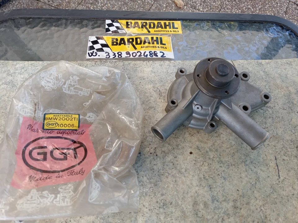Bmw 2002 ti - POMPA Acqua Foto 1 de 1