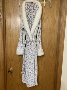 Womens Robe Medium - Picture 1 of 4
