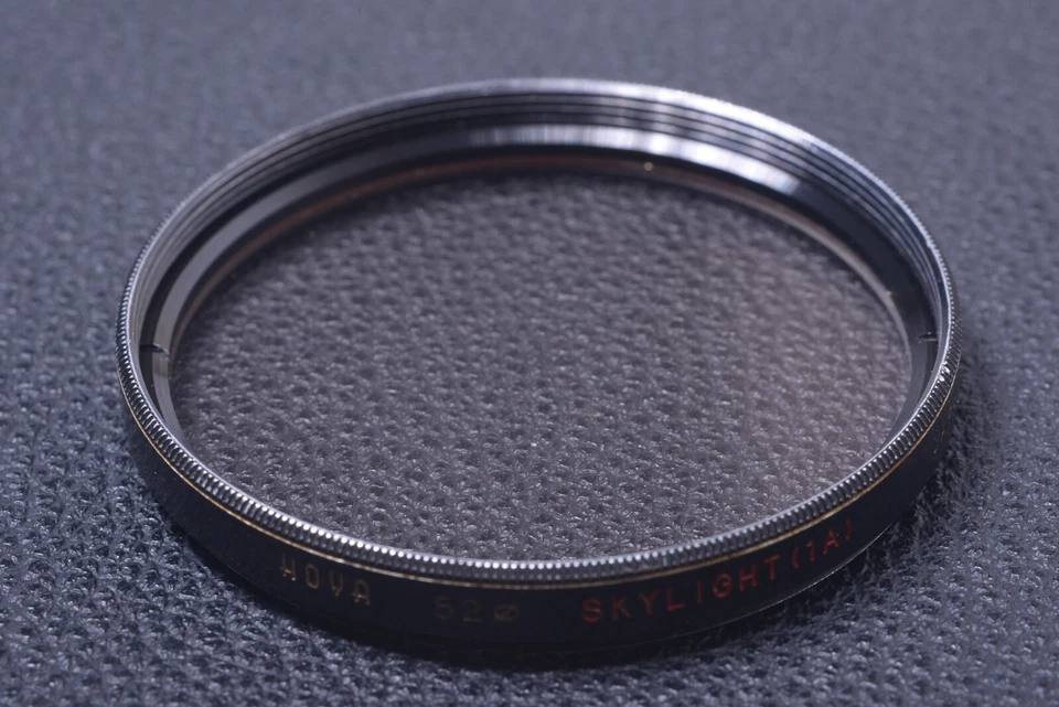 ✅ HOYA SKYLIGHT 1A 52MM FILTER GENUINE LENS OR CAMERA SCREW IN 13-4 - Image 1 of 1