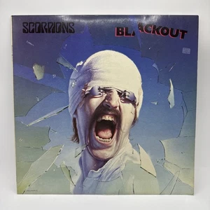 Scorpions Blackout ORIGINAL GERMAN Harvest Vinyl LP EX 12“ - Bild 1 von 5